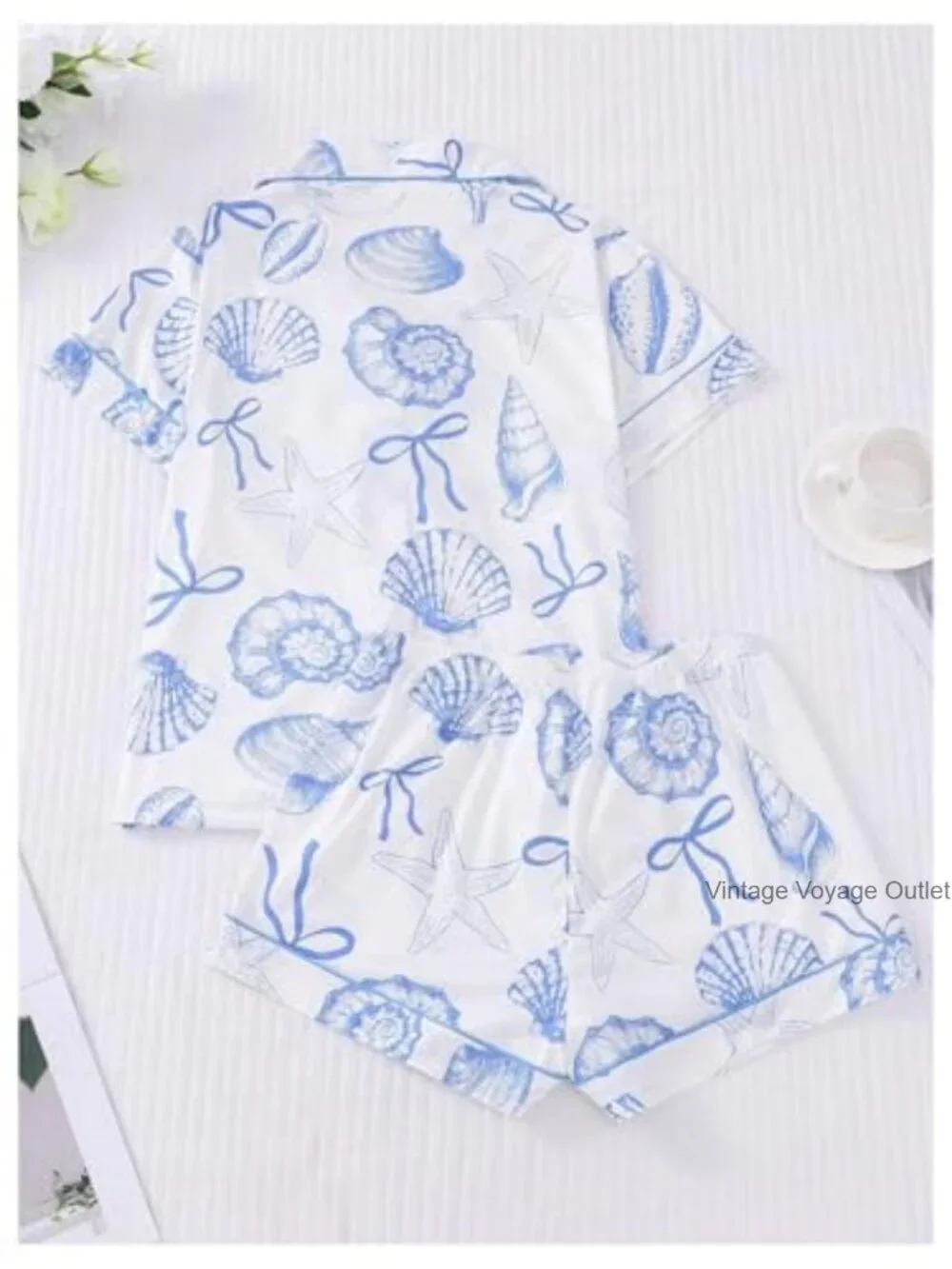 Women's 2 Piece Pajama Set Short Sleeve Button Down Shirt Bow Shorts Sleepwear - Picture 2 of 5